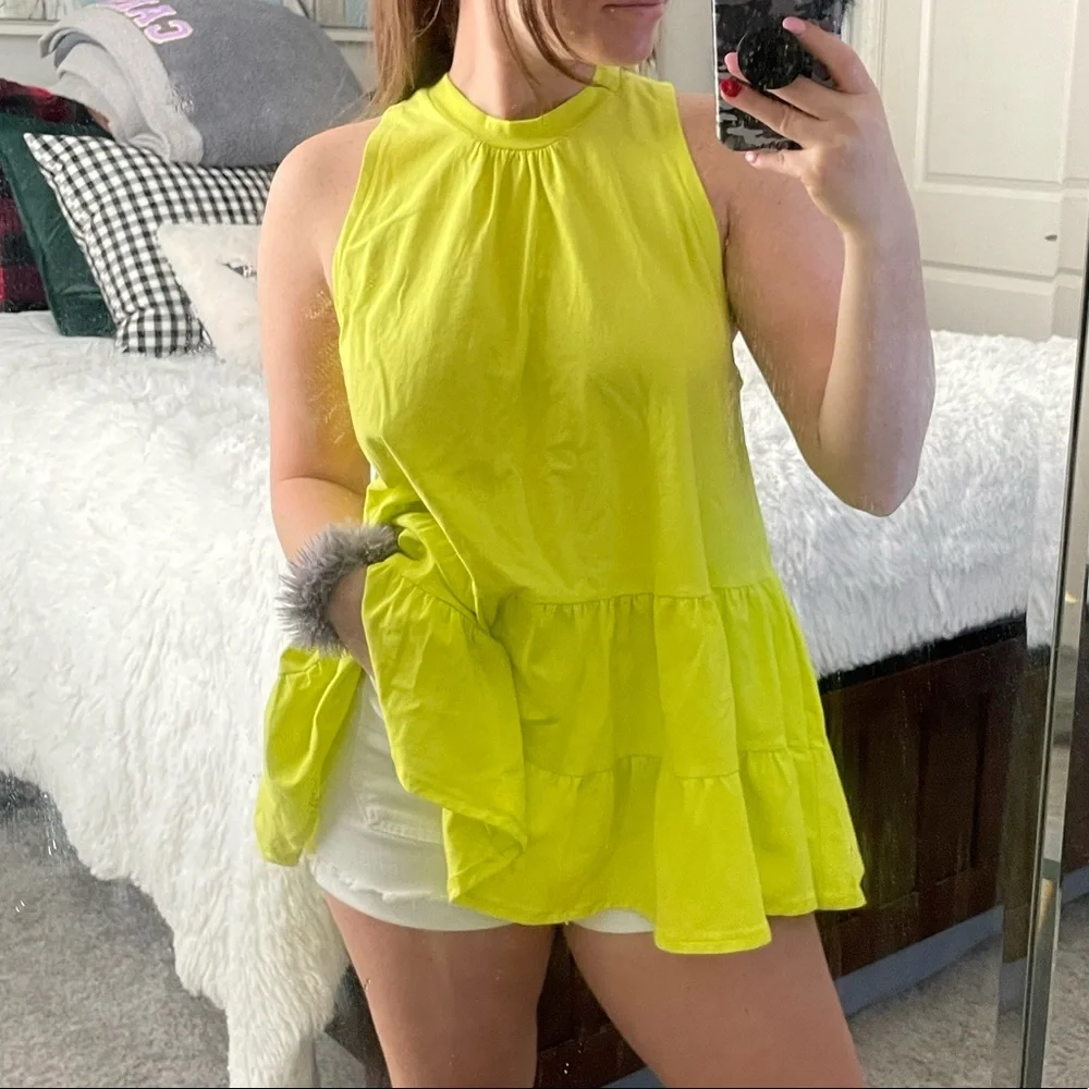 Summer Top - Picture 1 of 4